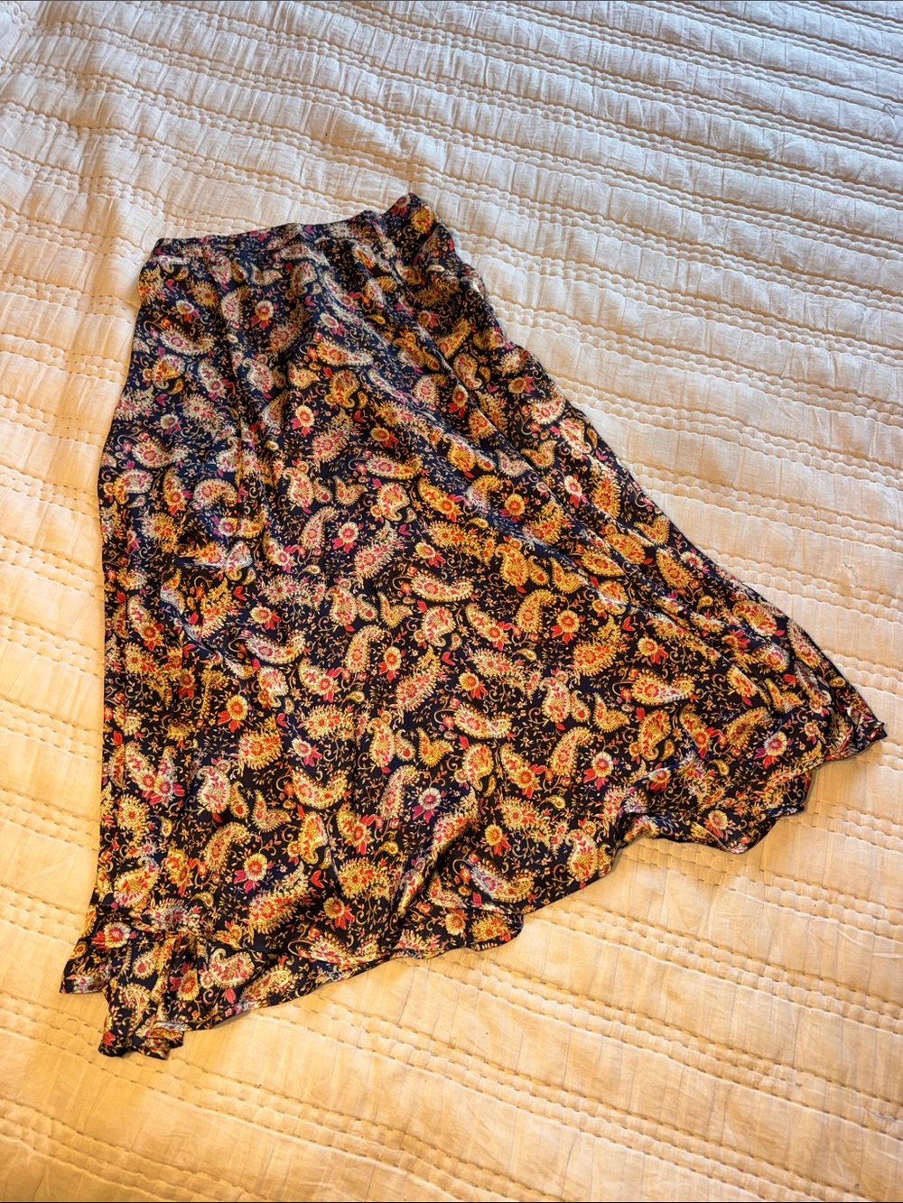 Women's Black Paisley Midi Skirt